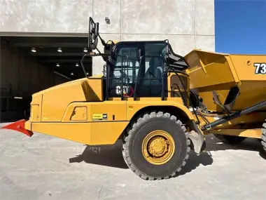 2023 Caterpillar 730-TG for sale