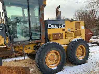 2007 John-Deere 770D for sale