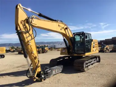 2018 Caterpillar 320 for sale