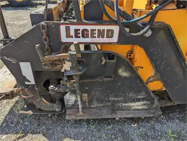 2005 LeeBoy 8515B for sale