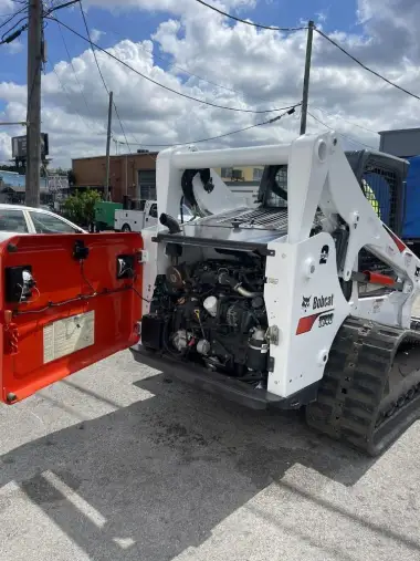 2017 Bobcat T-740 for sale
