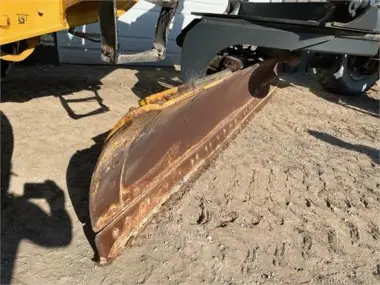 2012 John-Deere 670G for sale