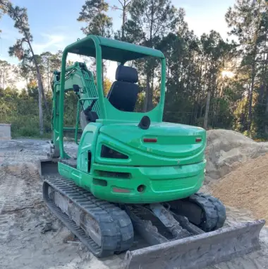 2016 Takeuchi TB260R for sale