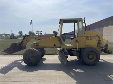 1992 Gehl MG690 for sale
