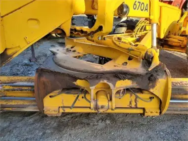 1983 John-Deere 670A for sale