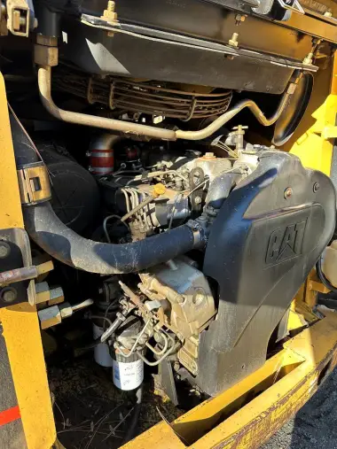 2005 Caterpillar 277 for sale