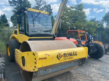 2018 BOMAG BW211D-5 for sale