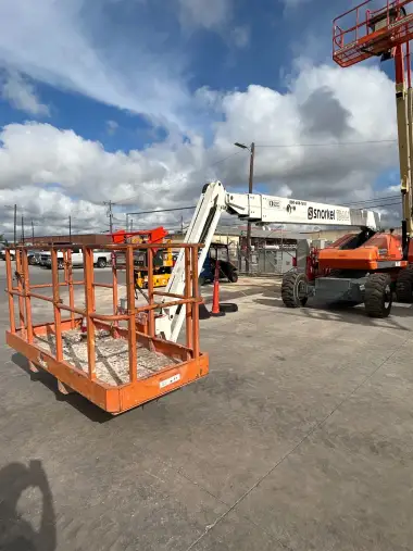 2015 Snorkel TB66J for sale