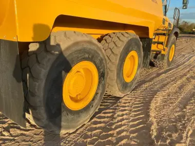 2015 Bell B30E for sale