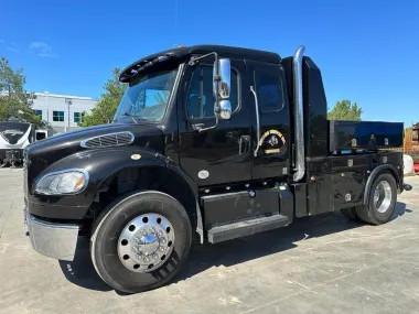 2016 Freightliner M2-106 for sale