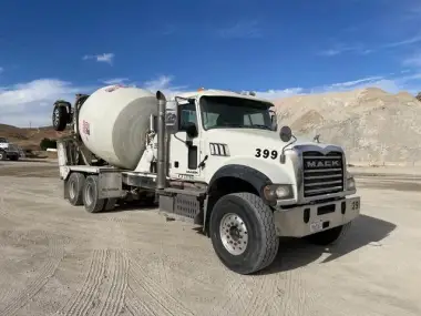 2015 Mack GU713 for sale