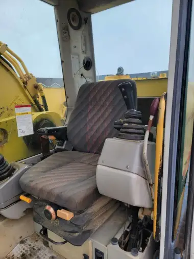 1998 New-Holland ec660 for sale