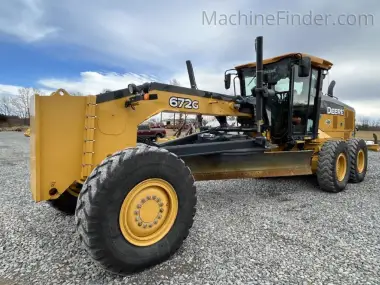 2019 John-Deere 672G for sale