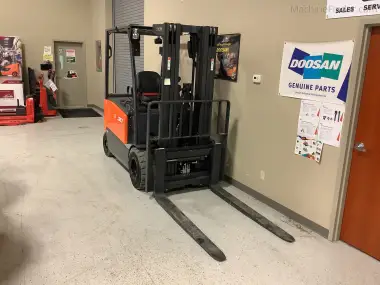 2018 Doosan B30X-7 for sale