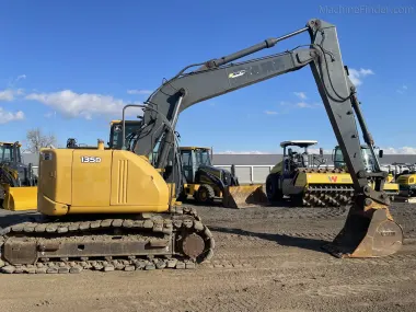 2009 John-Deere 135D for sale