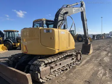 2009 John-Deere 135D for sale