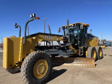 2018 John-Deere 772G for sale