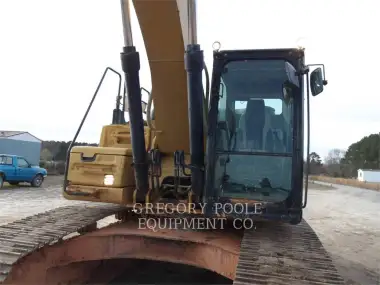 2018 Caterpillar 330FL for sale