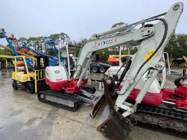 2017 Takeuchi TB240R for sale
