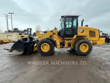 2022 Caterpillar 938M-QC for sale