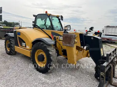 2017 Caterpillar TH514D for sale