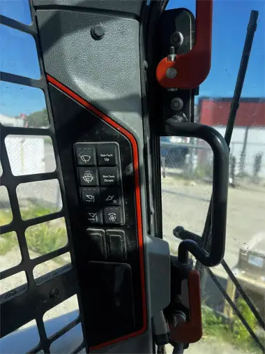 2020 Bobcat T76 for sale