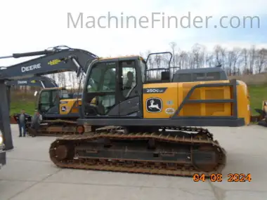 2022 John-Deere 250GL for sale