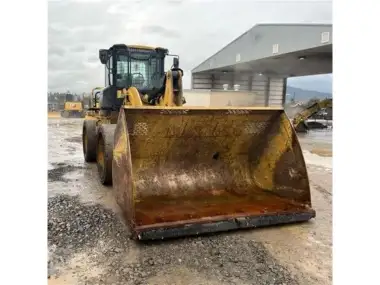 2017 Caterpillar 938M for sale