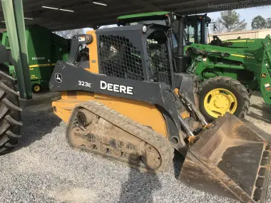 2015 John-Deere 323E for sale