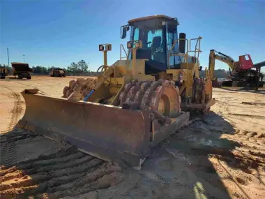 2006 Caterpillar 825H for sale