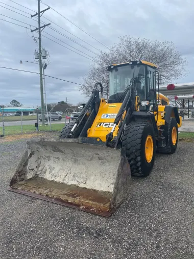 2017 JCB 427HT for sale