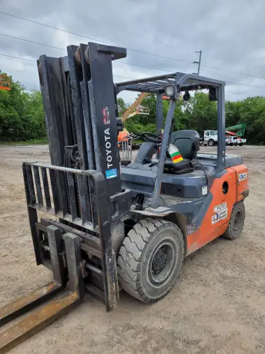 2016 Toyota 8FD45U for sale