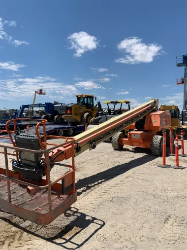 2015 JLG 800S for sale