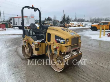 2016 Caterpillar CB34B for sale