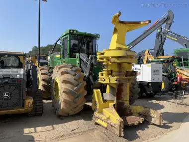 2022 John-Deere 843L-II for sale