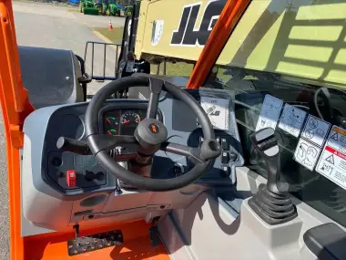 2024 JLG 742 for sale