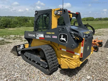 2022 John-Deere 325G for sale