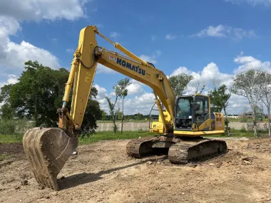 2013 Komatsu PC210 for sale