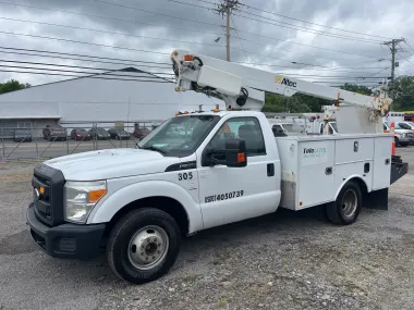 2016 Ford 5500 for sale