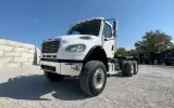 2018 Freightliner M2106