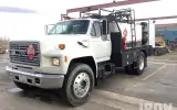 1993 Ford F-700