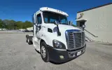 2016 Freightliner Cascadia 113