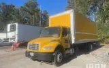 2013 Freightliner Business Class M2