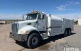 2006 Peterbilt 335