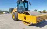 2017 Caterpillar CS74B