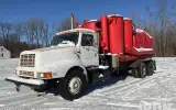 1999 International 2674