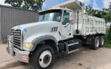 2013 Mack GU713 Granite 6x4