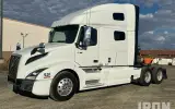 2023 Volvo VNL 760