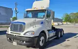 2007 Freightliner Columbia 120