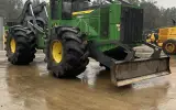 2022 John Deere 748LB